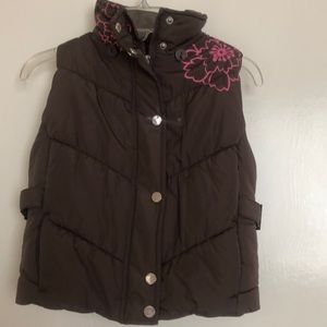 Girls puffer vest